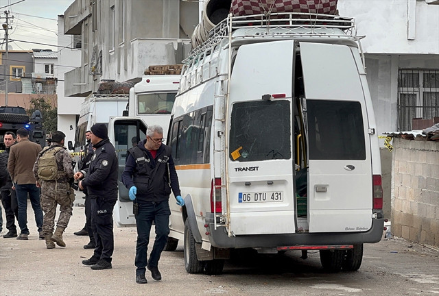Adana'da silahlı kavga! Ölü ve yaralılar var - Resim: 1