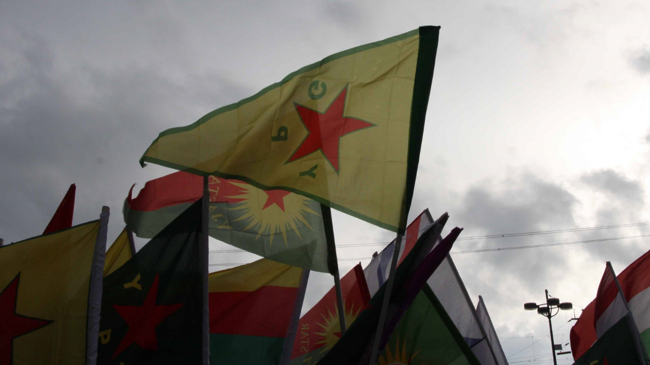 Eski rejim unsurları terör örgütü YPG/SDG saflarında