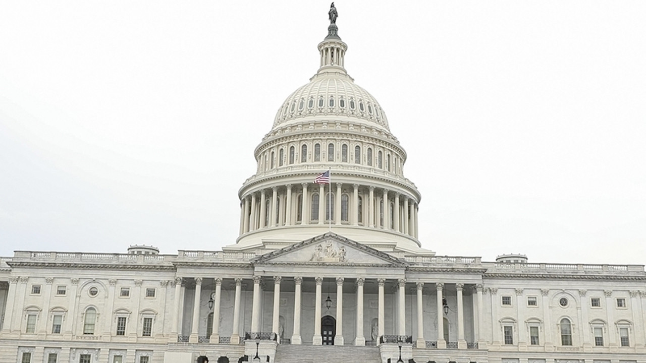 Kongre üyesinden ‘Grönland’ın ABD’ye katılmasını’ öngören tasarı