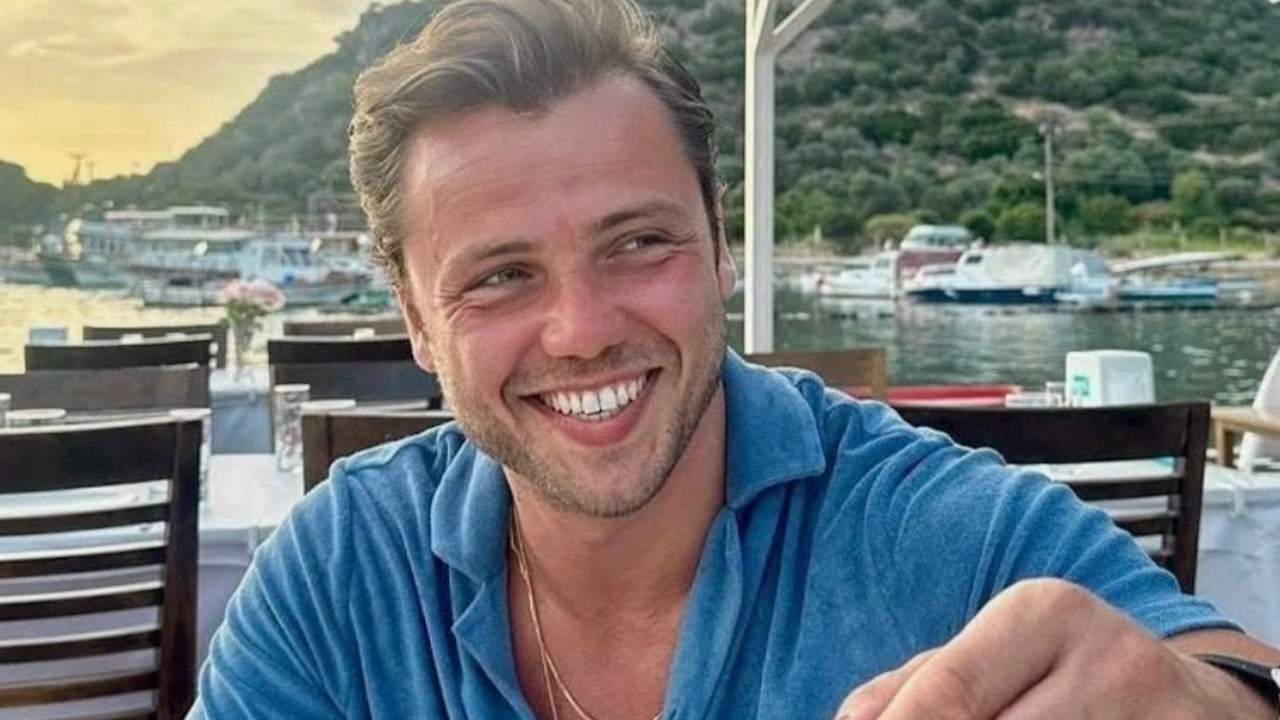 Taze baba Tolga Sarıtaş’tan mutluluk pozu!