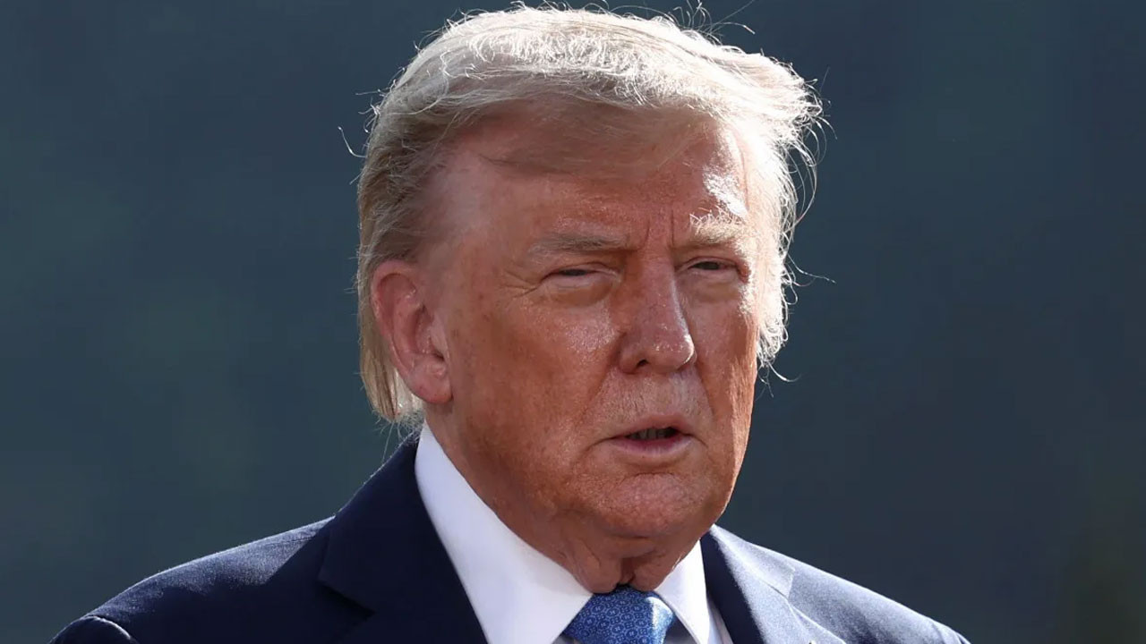 Trump’tan İran’daki göstericilere açık çek: Devam edin, yardım yolda