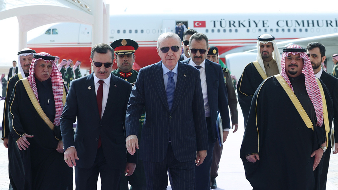 Cumhurbaskani Erdogan Suudi Arabistana Ayak Basti 11