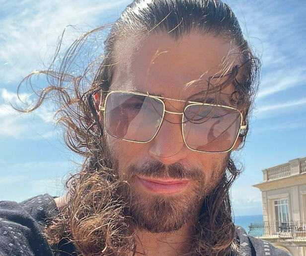 Show TV ünlü oyuncu Can Yaman'dan özür diledi - Resim: 0