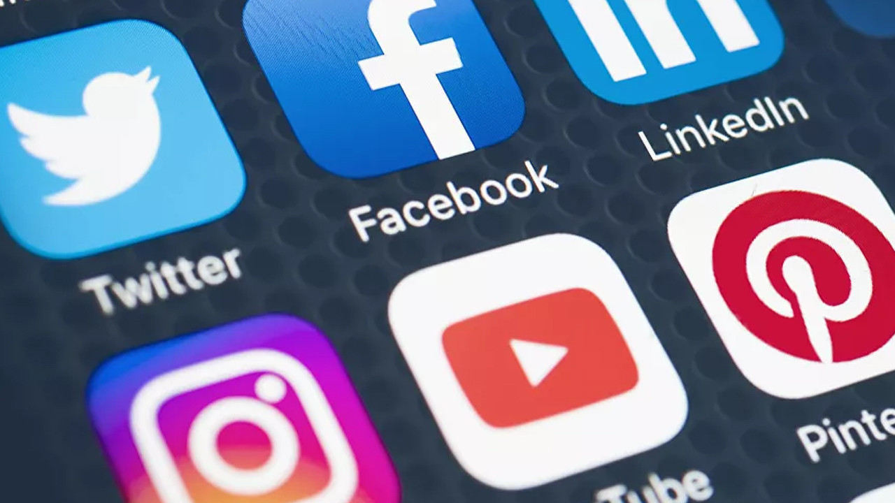 52 sosyal medya hesabına erişim engeli getirildi