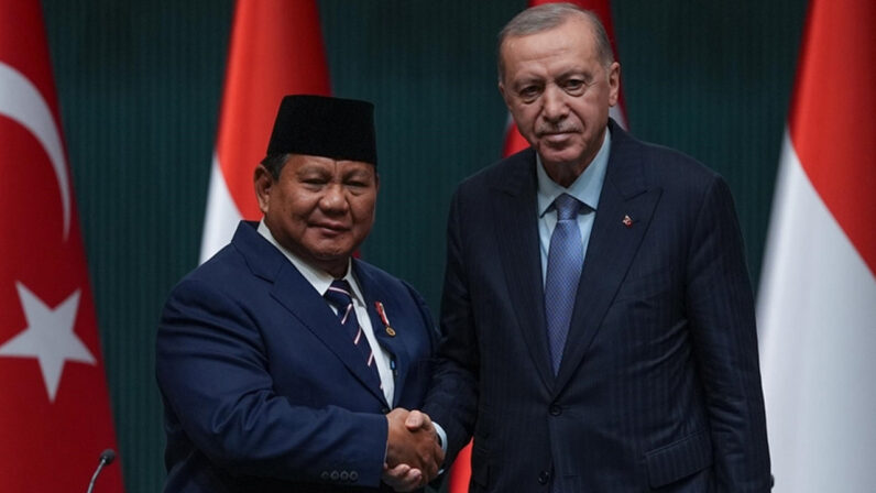 Cumhurbaşkanı Erdoğan, Endonezyalı mevkidaşı Subianto ile telefonda görüştü