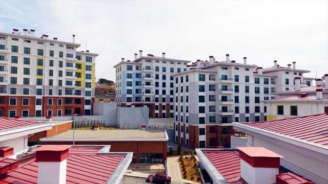 Ümraniye'de yapımı tamamlanan konut ve işyerlerinin kura çekimi yarın yapılacak - Resim: 1