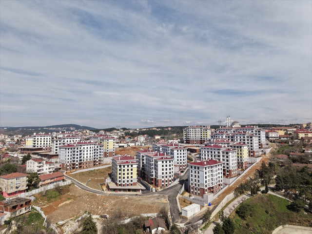 Ümraniye'de yapımı tamamlanan konut ve işyerlerinin kura çekimi yarın yapılacak - Resim: 2